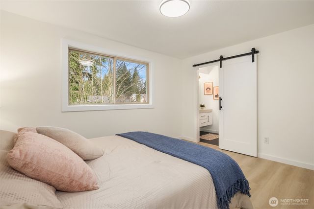 727 198th Place SE, Bothell, WA 98012