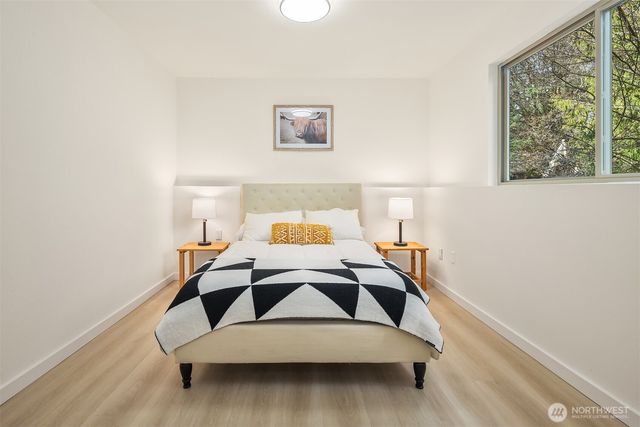 727 198th Place SE, Bothell, WA 98012