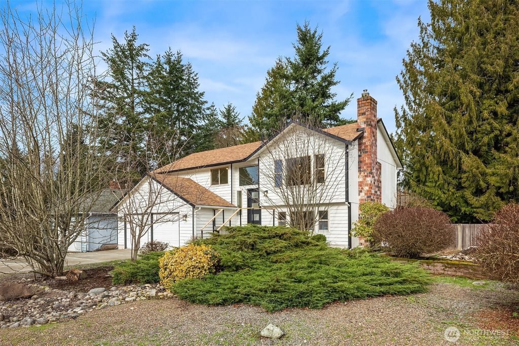 727 198th Place SE, Bothell, WA 98012