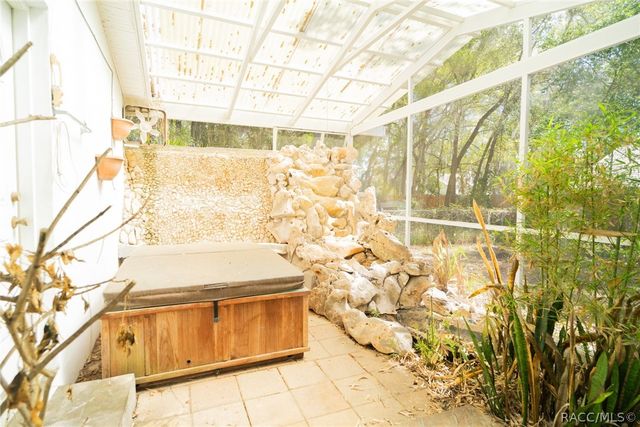 707 Howard Street, Inverness, FL 34453