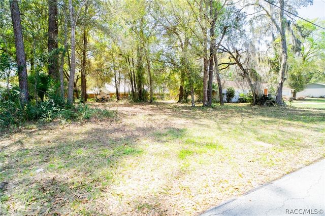 707 Howard Street, Inverness, FL 34453