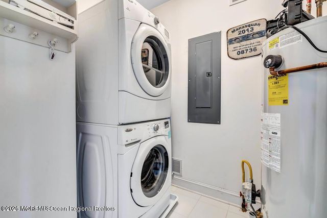 265 1st Avenue, Manasquan, NJ 08736