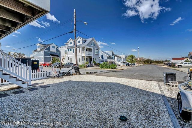 265 1st Avenue, Manasquan, NJ 08736