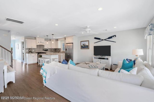 265 1st Avenue, Manasquan, NJ 08736