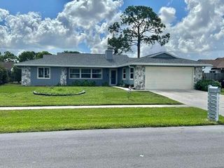 414 Las Palmas Street, Royal Palm Beach, FL 33411