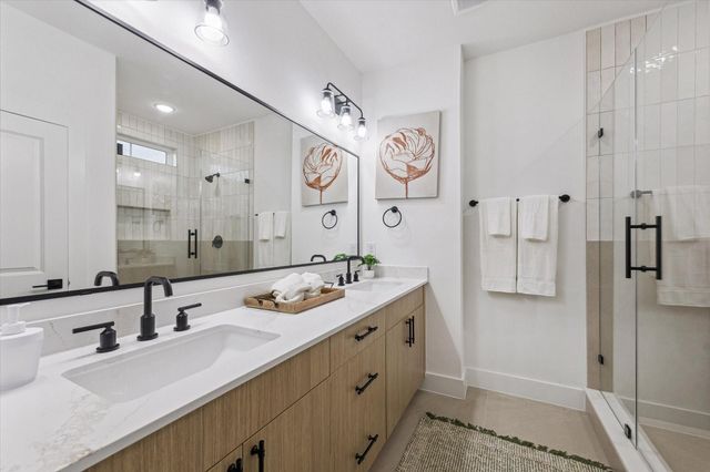 756 Curtin Street, Houston, TX 77018
