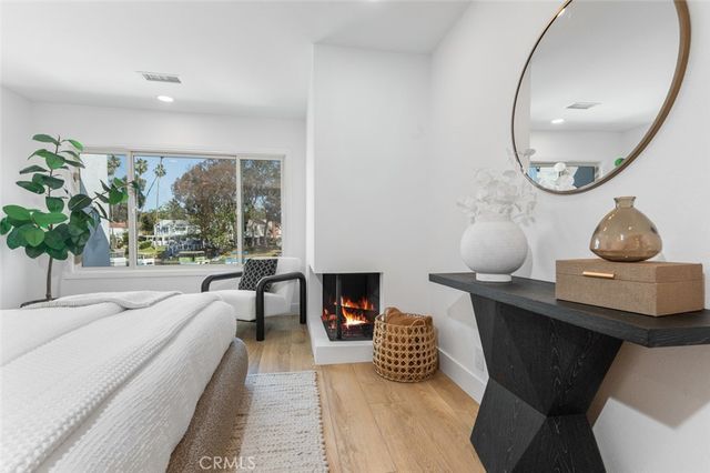 22526 Lake Forest Lane, Lake Forest, CA 92630