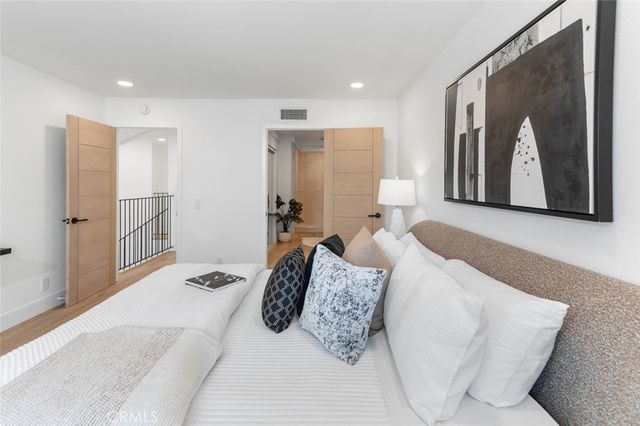 22526 Lake Forest Lane, Lake Forest, CA 92630
