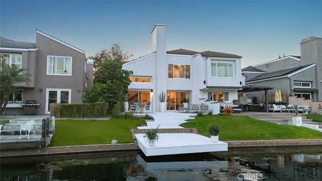 22526 Lake Forest Lane, Lake Forest, CA 92630