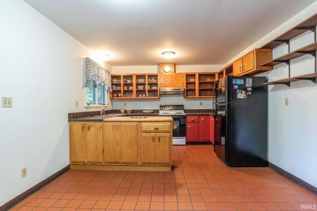 1412 E 2 Street, Bloomington, IN 47401