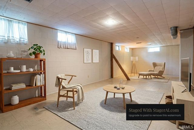 1412 E 2 Street, Bloomington, IN 47401