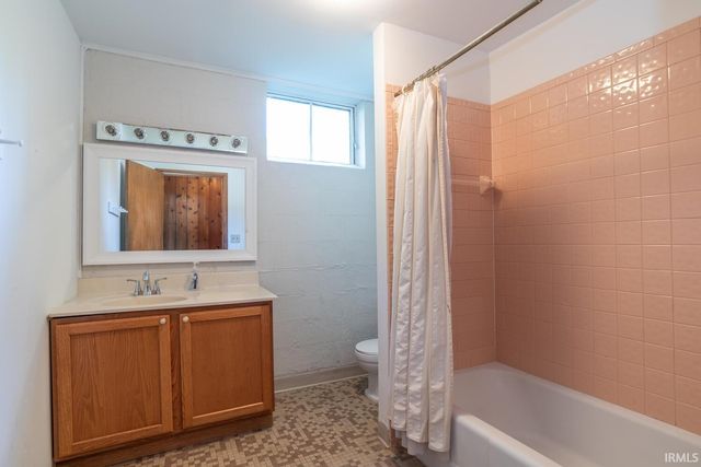 1412 E 2 Street, Bloomington, IN 47401