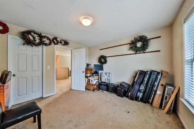 176 Oakland Way, Dallas, GA 30157