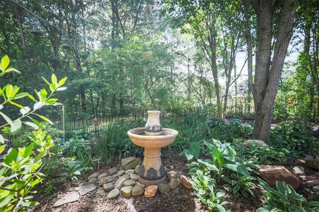 176 Oakland Way, Dallas, GA 30157
