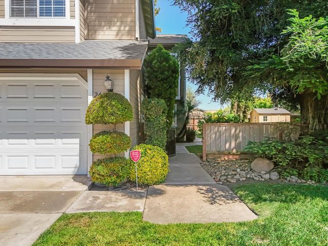 244 Laurelwood Cir, Manteca, CA 95336