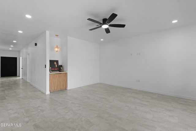 7304 John Gerald way, El Paso, TX 79934