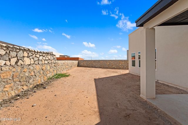 7304 John Gerald way, El Paso, TX 79934