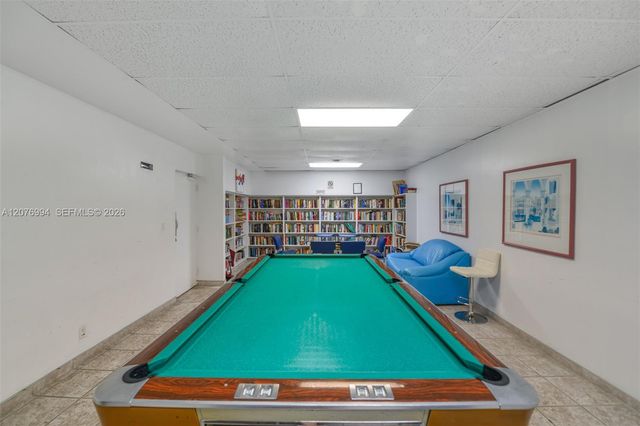 20500 W Country Club Drive 406, Aventura, FL 33180