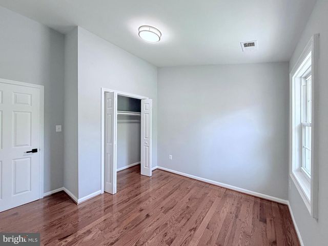 13 ALEXANDRIA OVERLOOK DR, Oxon Hill, MD 20745