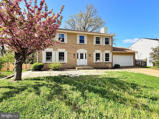 13 ALEXANDRIA OVERLOOK DR, Oxon Hill, MD 20745
