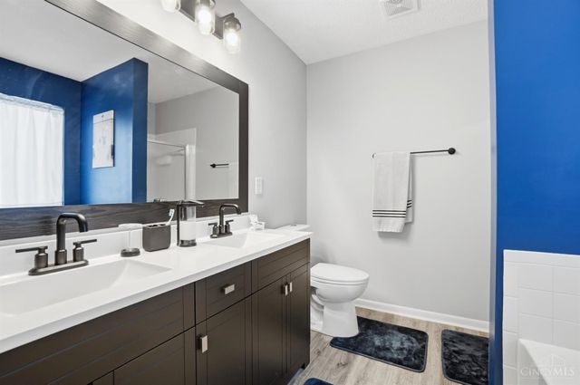 6101 Brooktree Court, Miami Twp, OH 45150