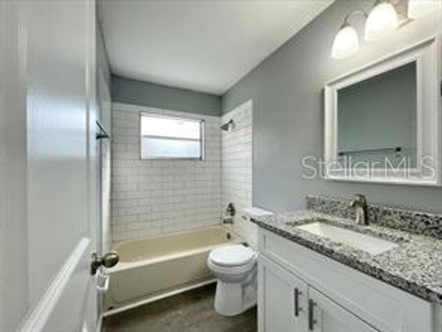 2342 SECTION DRIVE, Apopka, FL 32703