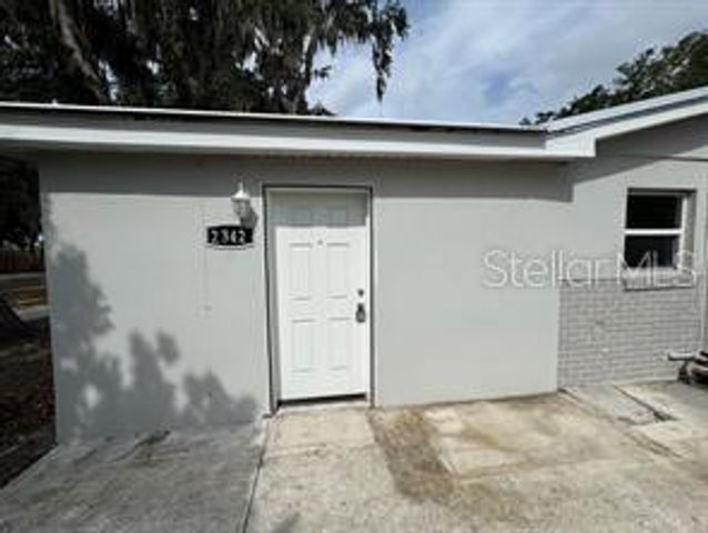 2342 SECTION DRIVE, Apopka, FL 32703