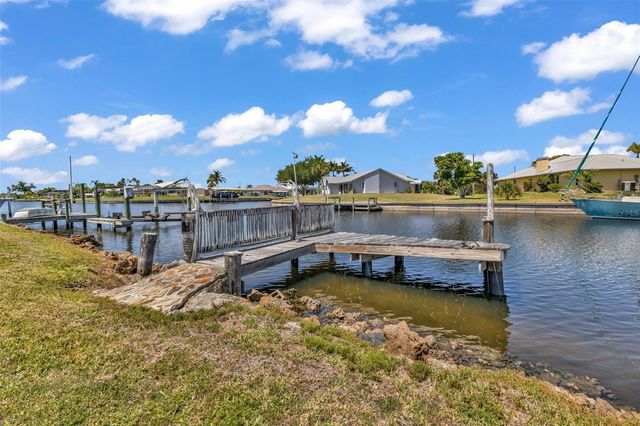 19220 MOORE HAVEN COURT, Port Charlotte, FL 33948
