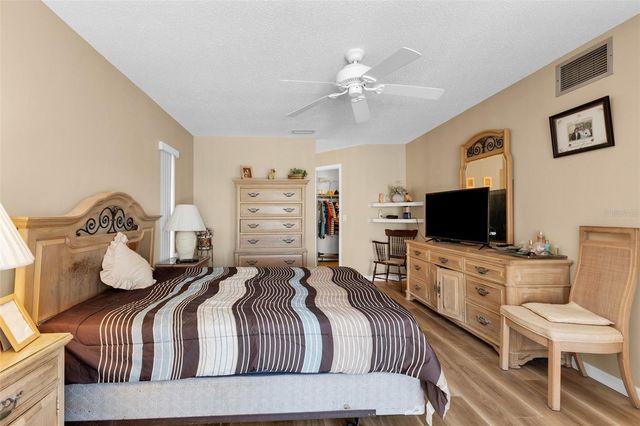19220 MOORE HAVEN COURT, Port Charlotte, FL 33948