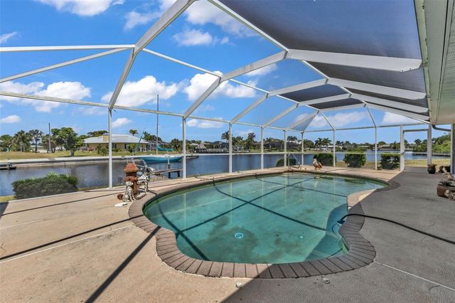 19220 MOORE HAVEN COURT, Port Charlotte, FL 33948