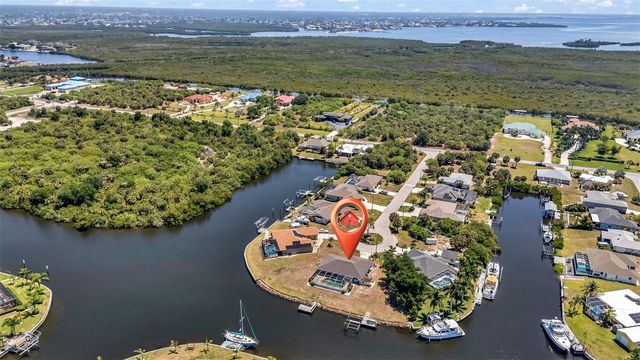 19220 MOORE HAVEN COURT, Port Charlotte, FL 33948