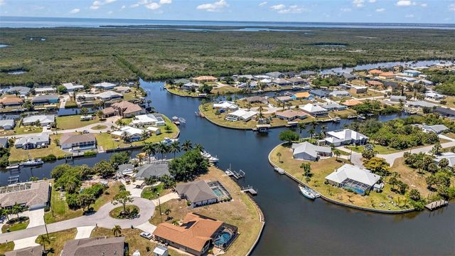 19220 MOORE HAVEN COURT, Port Charlotte, FL 33948