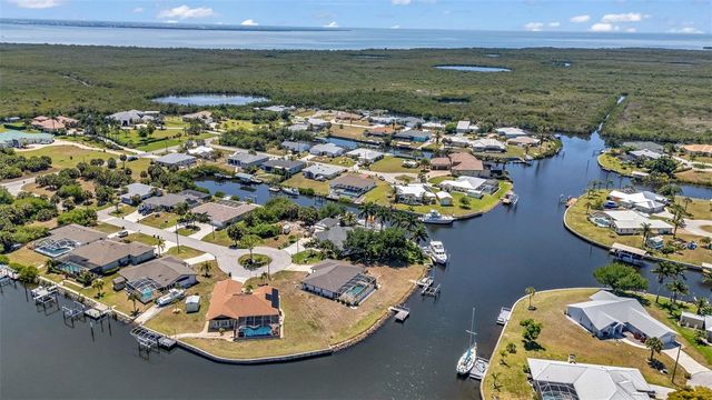 19220 MOORE HAVEN COURT, Port Charlotte, FL 33948