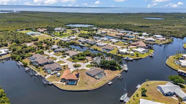 19220 MOORE HAVEN COURT, Port Charlotte, FL 33948