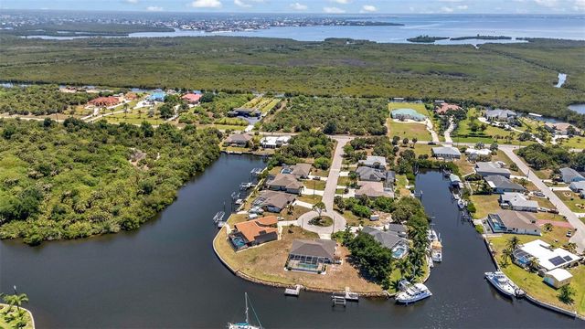 19220 MOORE HAVEN COURT, Port Charlotte, FL 33948