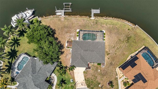 19220 MOORE HAVEN COURT, Port Charlotte, FL 33948