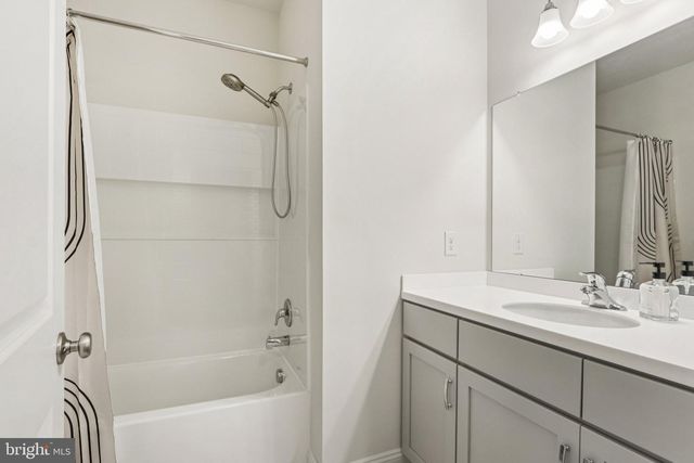 52 JULIET LN, West Chester, PA 19382