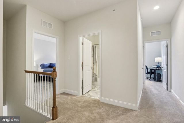 52 JULIET LN, West Chester, PA 19382