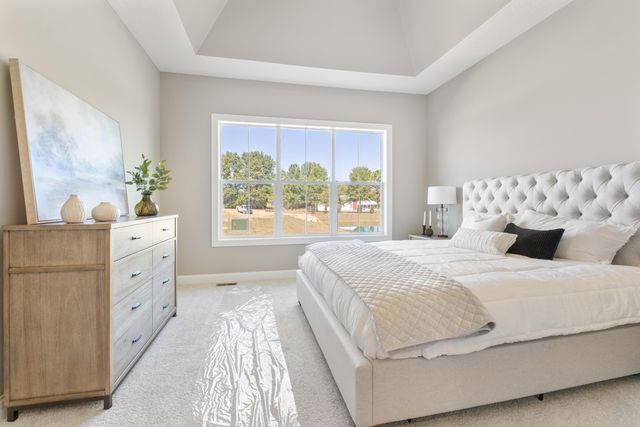 4211 Laguna Loop, Lewis Center, OH 43035