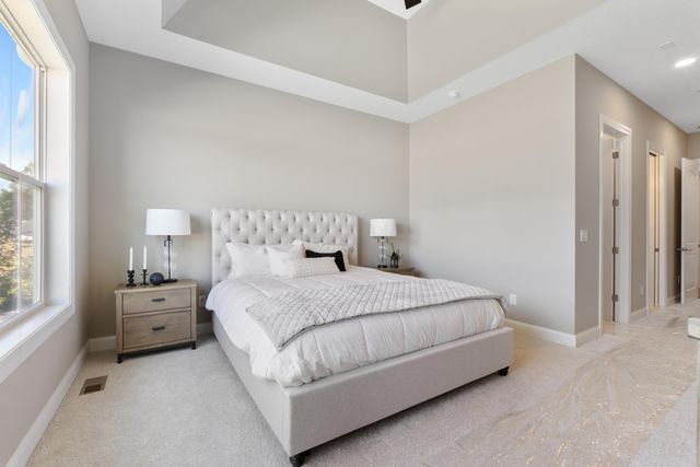 4211 Laguna Loop, Lewis Center, OH 43035