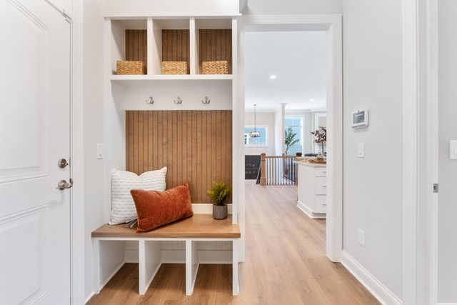 4211 Laguna Loop, Lewis Center, OH 43035