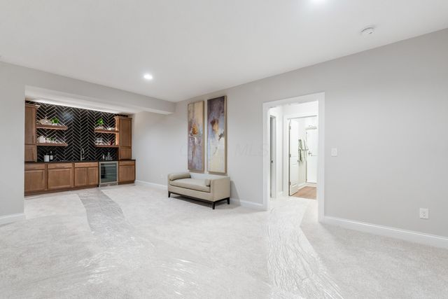 4211 Laguna Loop, Lewis Center, OH 43035