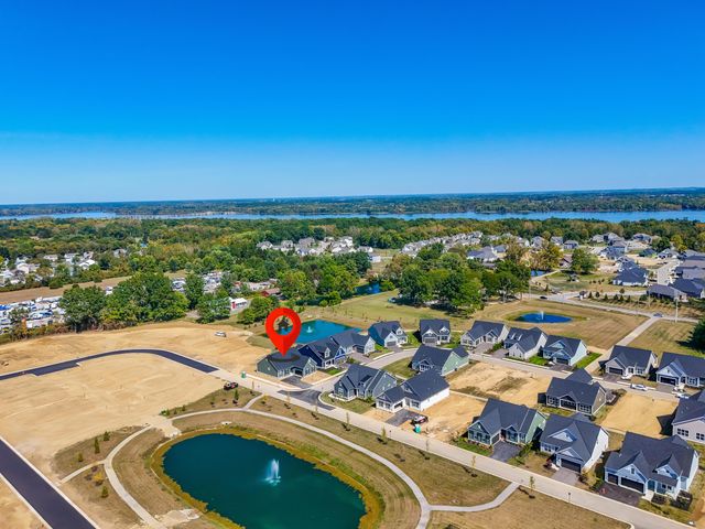 4211 Laguna Loop, Lewis Center, OH 43035