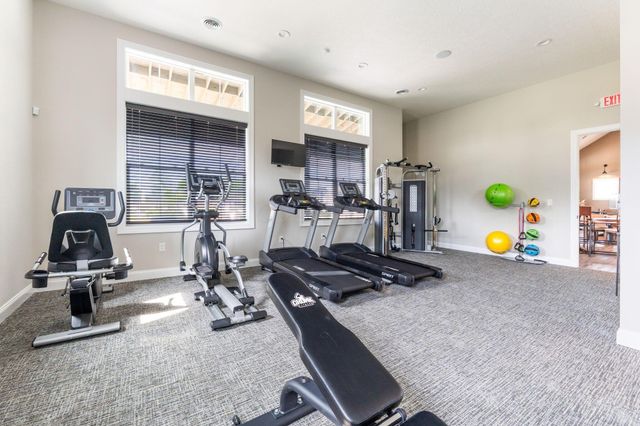 4211 Laguna Loop, Lewis Center, OH 43035