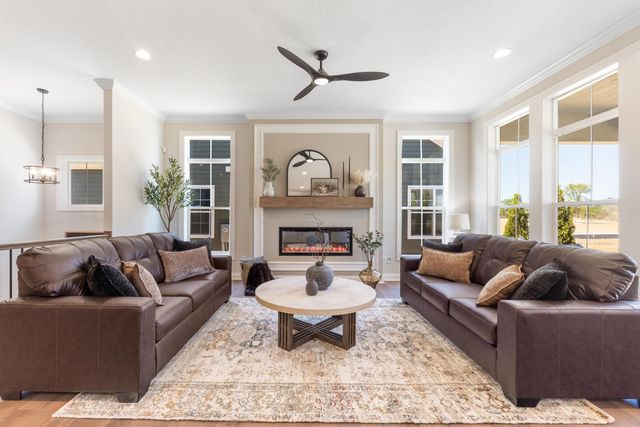 4211 Laguna Loop, Lewis Center, OH 43035