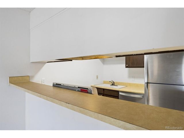 2707 Valmont Rd 312D, Boulder, CO 80304