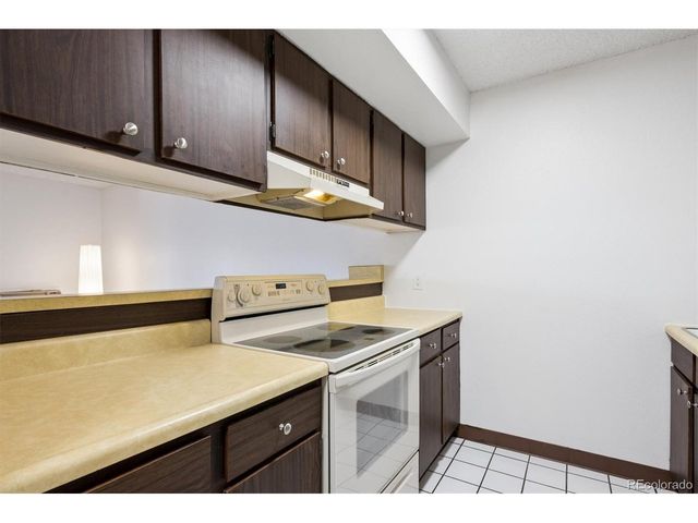 2707 Valmont Rd 312D, Boulder, CO 80304