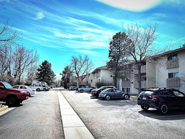 2707 Valmont Rd 312D, Boulder, CO 80304