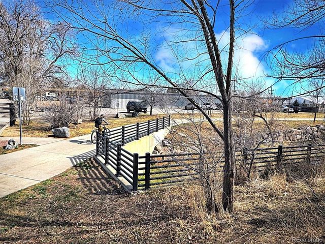 2707 Valmont Rd 312D, Boulder, CO 80304