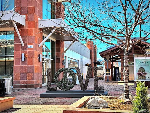 2707 Valmont Rd 312D, Boulder, CO 80304